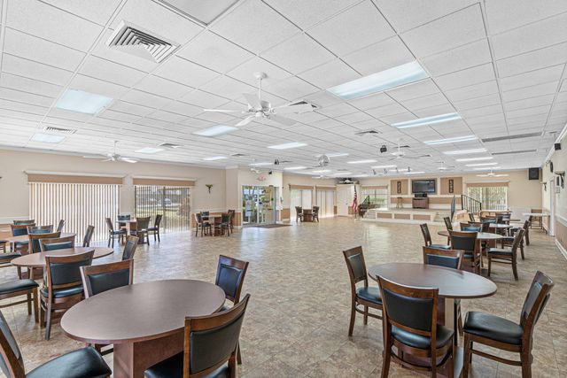 1020 Silk Oak Terrace, Delray Beach, FL 33445