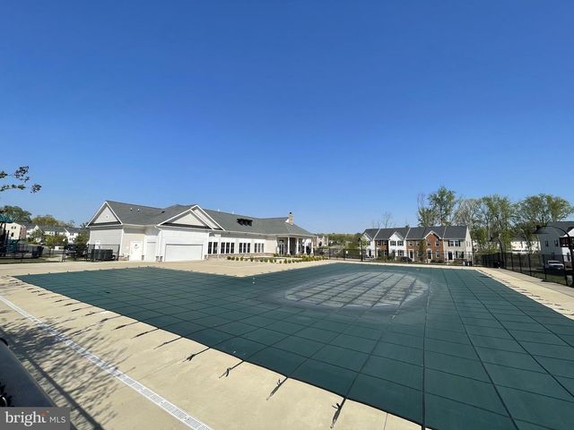 706 BUNKER LN, Fredericksburg, VA 22405