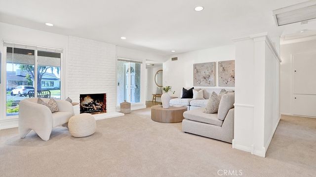 5011 Cambridge, Westminster, CA 92683