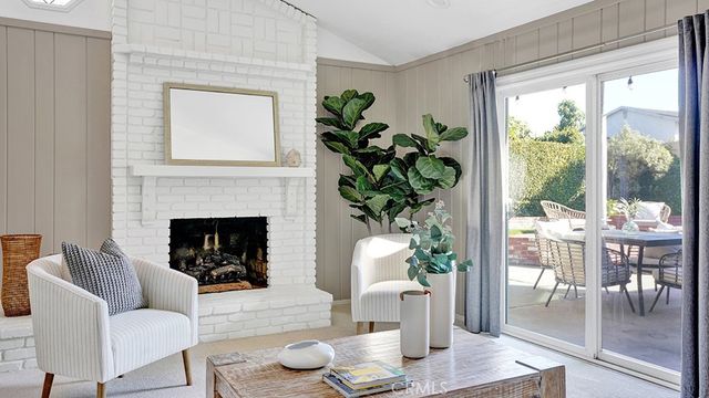 5011 Cambridge, Westminster, CA 92683