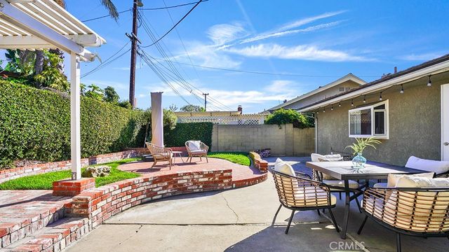 5011 Cambridge, Westminster, CA 92683