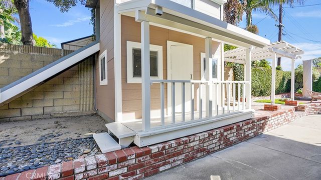 5011 Cambridge, Westminster, CA 92683