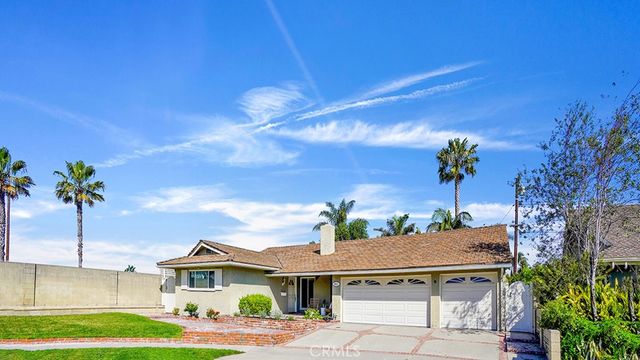 5011 Cambridge, Westminster, CA 92683