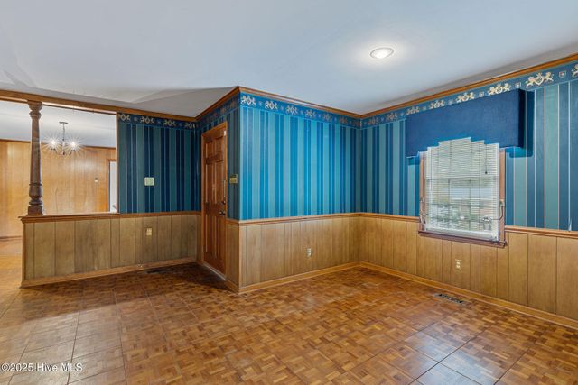 1818 Friendly Road, Goldsboro, NC 27530