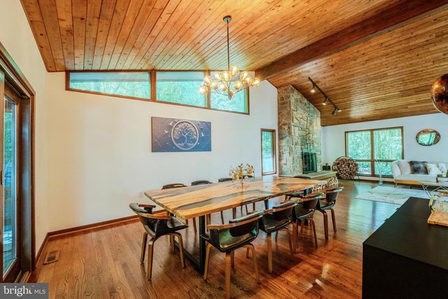 10808 NICHOLSRIDGE RD, Great Falls, VA 22066