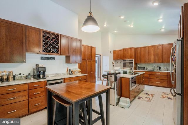 10808 NICHOLSRIDGE RD, Great Falls, VA 22066