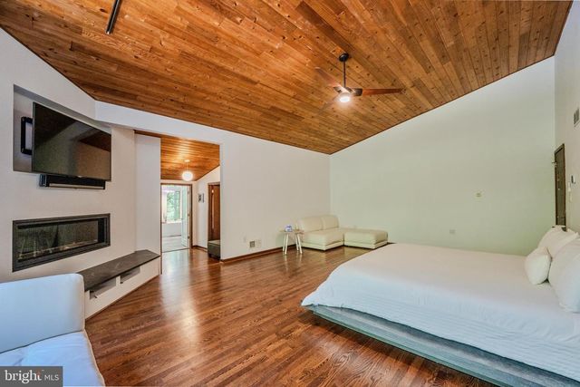 10808 NICHOLSRIDGE RD, Great Falls, VA 22066