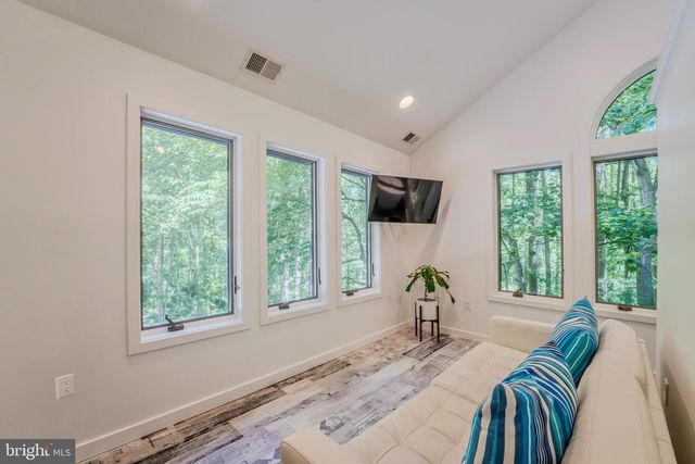10808 NICHOLSRIDGE RD, Great Falls, VA 22066