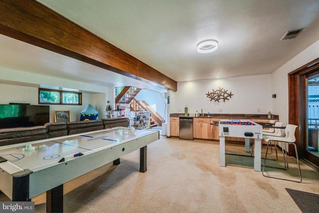 10808 NICHOLSRIDGE RD, Great Falls, VA 22066