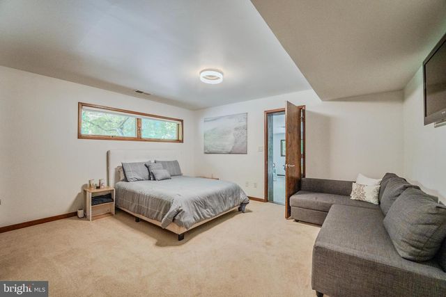 10808 NICHOLSRIDGE RD, Great Falls, VA 22066