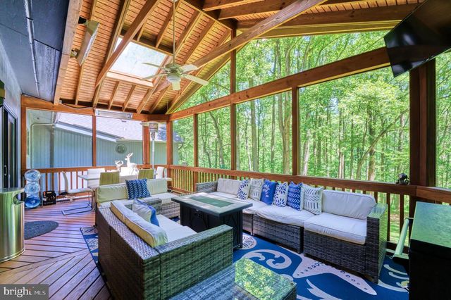 10808 NICHOLSRIDGE RD, Great Falls, VA 22066