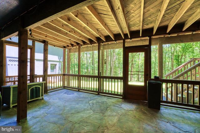 10808 NICHOLSRIDGE RD, Great Falls, VA 22066