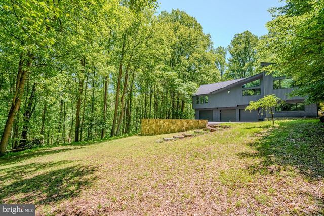 10808 NICHOLSRIDGE RD, Great Falls, VA 22066