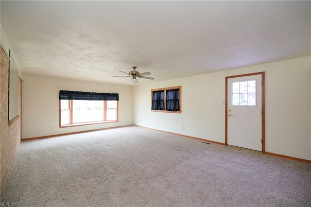 140 Henry Clay RD, Newport News, VA 23601