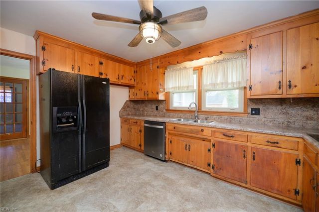 140 Henry Clay RD, Newport News, VA 23601