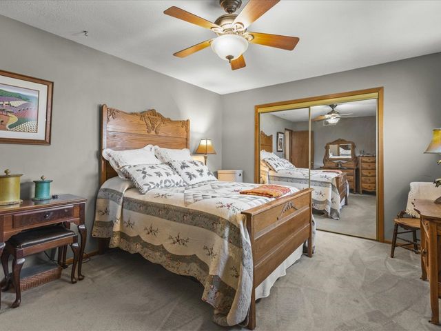 6650 Grassridge Road, Rockford, IL 61108