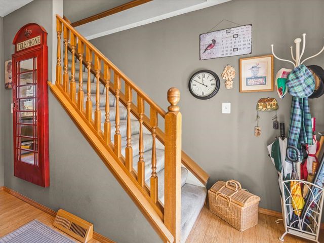 6650 Grassridge Road, Rockford, IL 61108