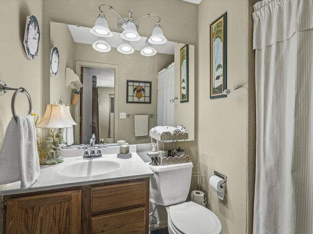 6650 Grassridge Road, Rockford, IL 61108