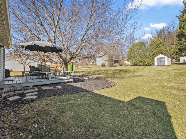 6650 Grassridge Road, Rockford, IL 61108