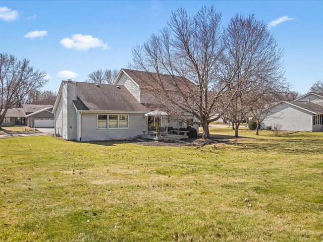 6650 Grassridge Road, Rockford, IL 61108