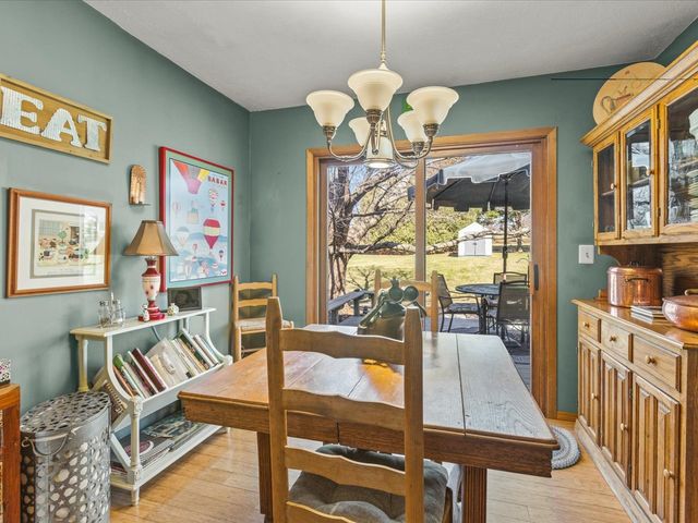 6650 Grassridge Road, Rockford, IL 61108