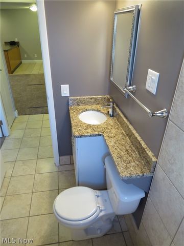 1675 Woodward Avenue, Lakewood, OH 44107