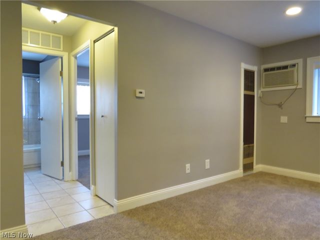 1675 Woodward Avenue, Lakewood, OH 44107