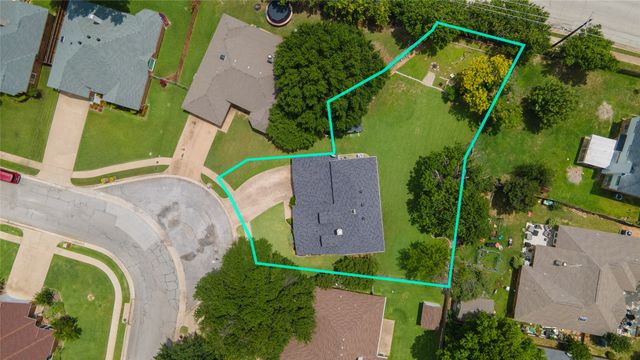 6717 Mesa Drive, North Richland Hills, TX 76182