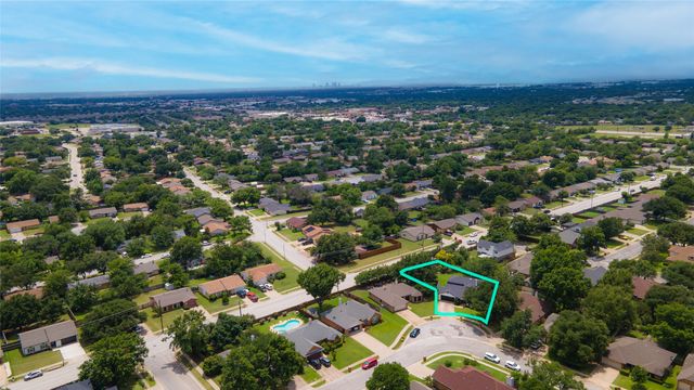 6717 Mesa Drive, North Richland Hills, TX 76182
