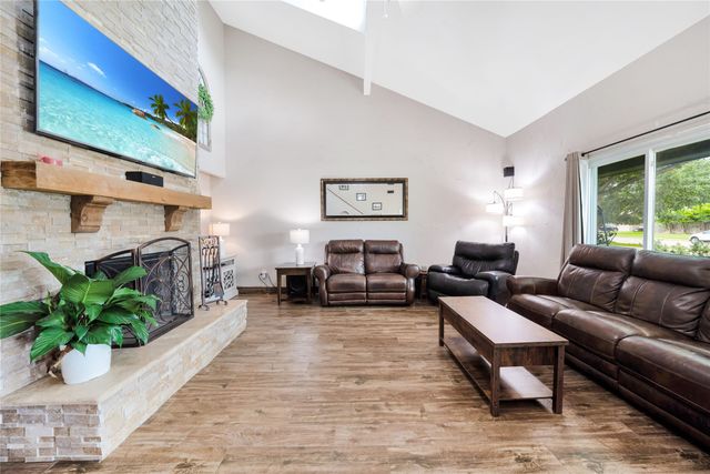 6717 Mesa Drive, North Richland Hills, TX 76182