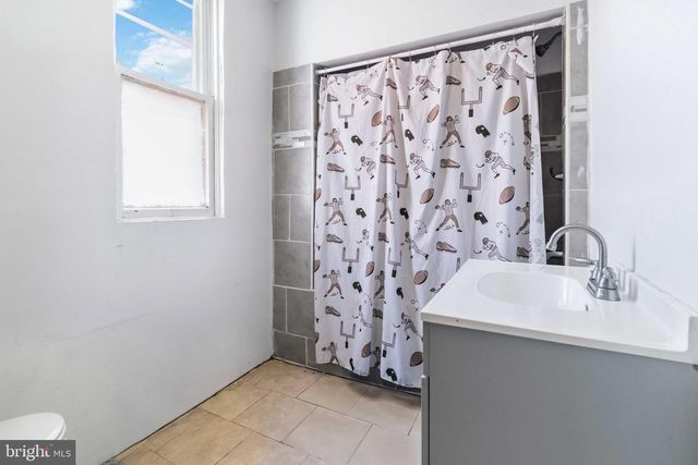 628 W PRINCESS ST, York, PA 17401