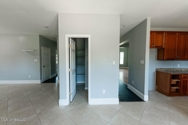 14801 Rue Mornay Drive, Biloxi, MS 39532