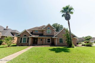 14801 Rue Mornay Drive, Biloxi, MS 39532