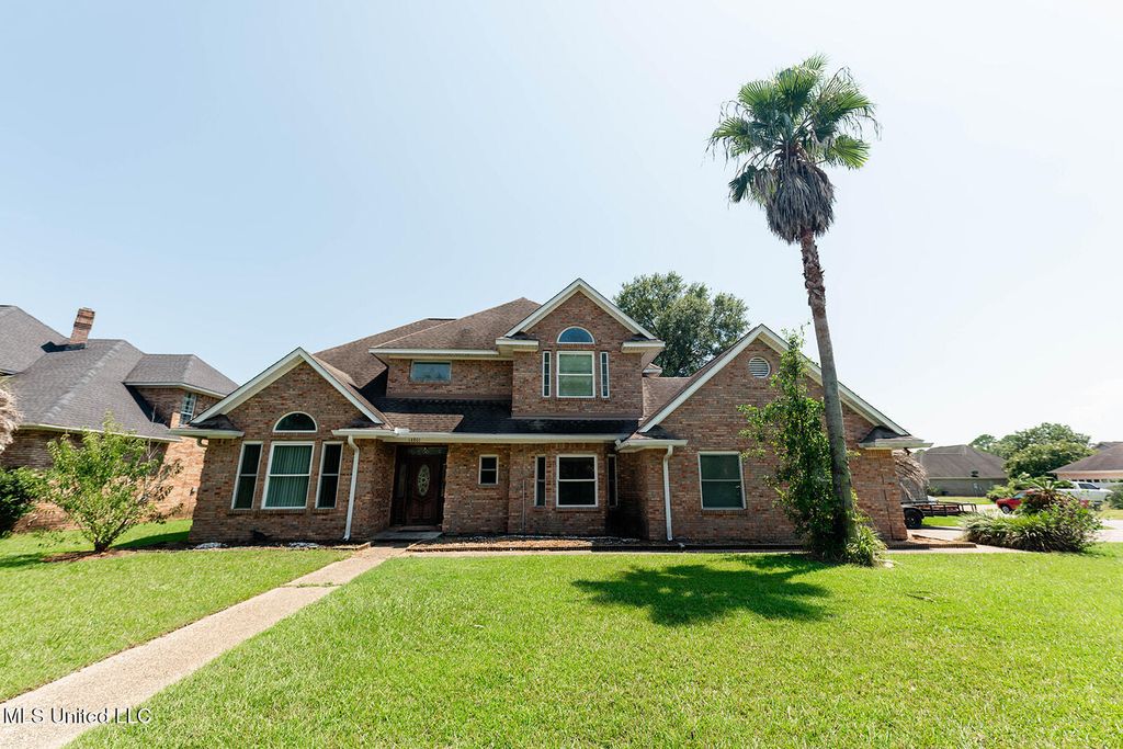 14801 Rue Mornay Drive, Biloxi, MS 39532