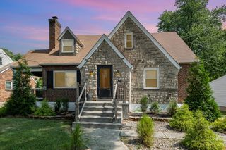 1712 Stonybrook Drive, Cincinnati, OH 45237