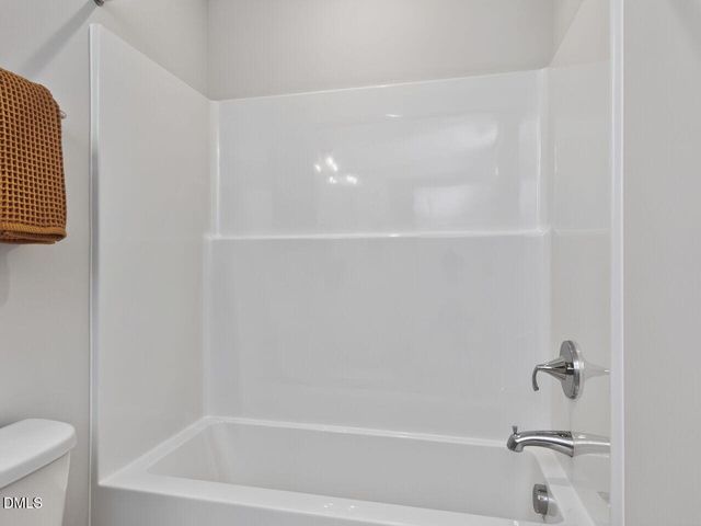 33 Hillway Road, Pittsboro, NC 27312