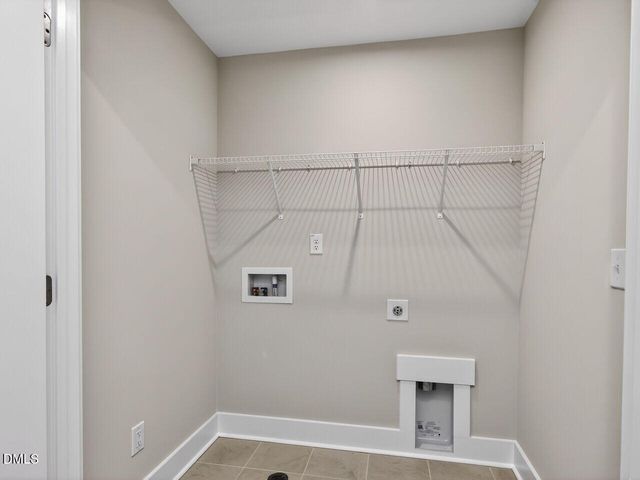 33 Hillway Road, Pittsboro, NC 27312