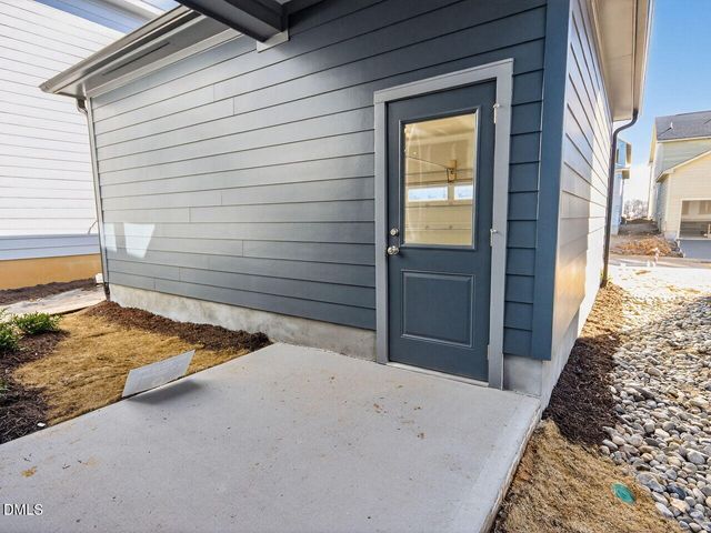 33 Hillway Road, Pittsboro, NC 27312