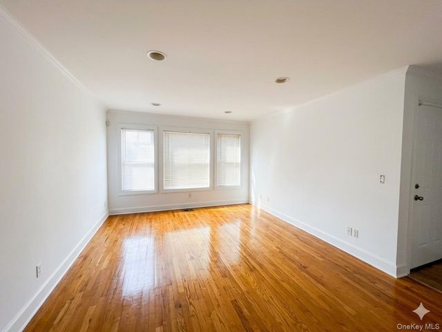 66B Sagamore Hill Drive, Port Washington, NY 11050