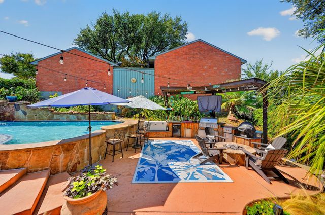 502 Columbia Drive, Rockwall, TX 75032
