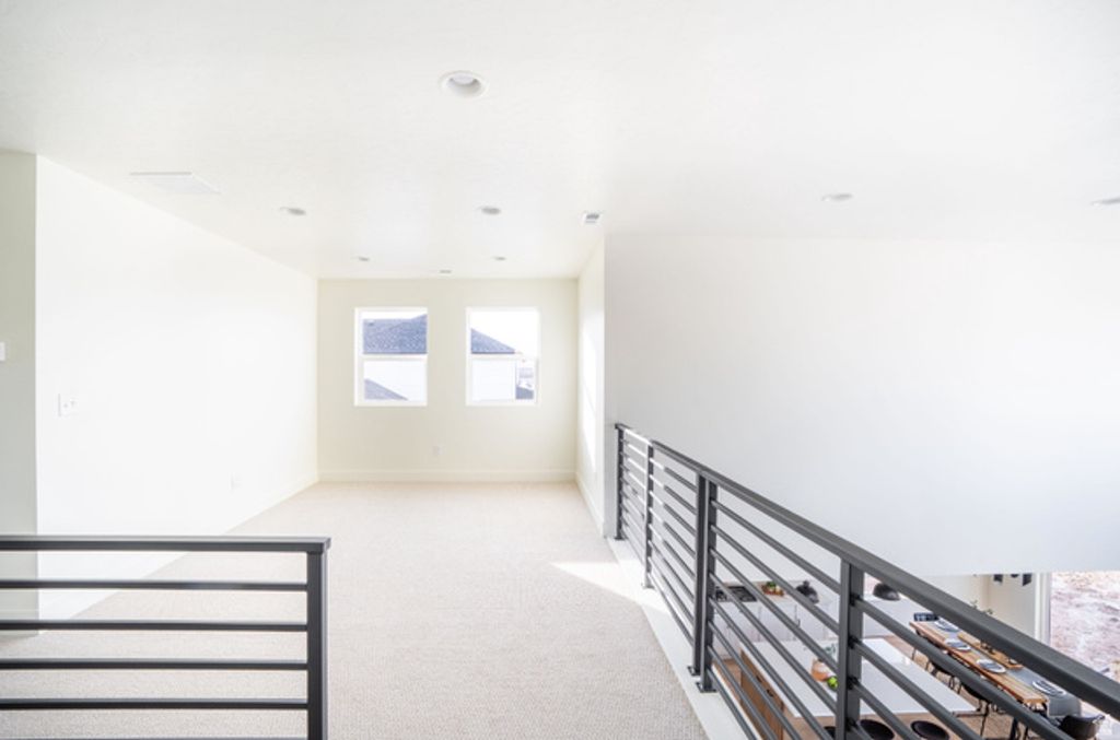 Image 19 of property listing at 1582 W CANYON RIM RD #610, Lehi, UT 84048