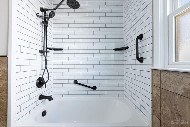 3202 Poinciana Road, Middletown, OH 45042