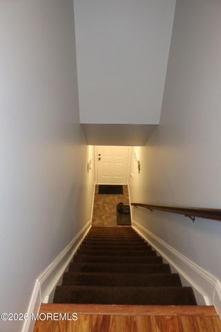 292 Gloucester Court, Aberdeen, NJ 07747