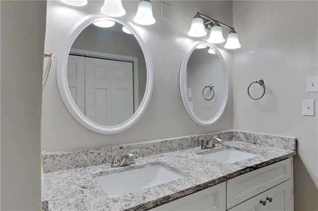 1174 Empire Circle, Lawrenceville, GA 30044