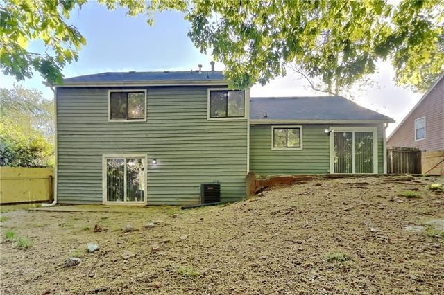 1174 Empire Circle, Lawrenceville, GA 30044