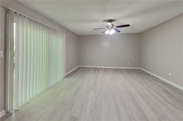 1174 Empire Circle, Lawrenceville, GA 30044