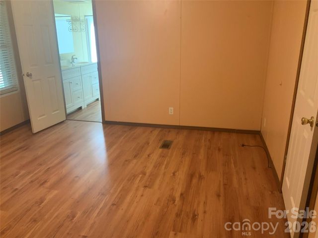 47 Eve Drive, Asheville, NC 28806