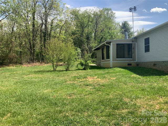 47 Eve Drive, Asheville, NC 28806
