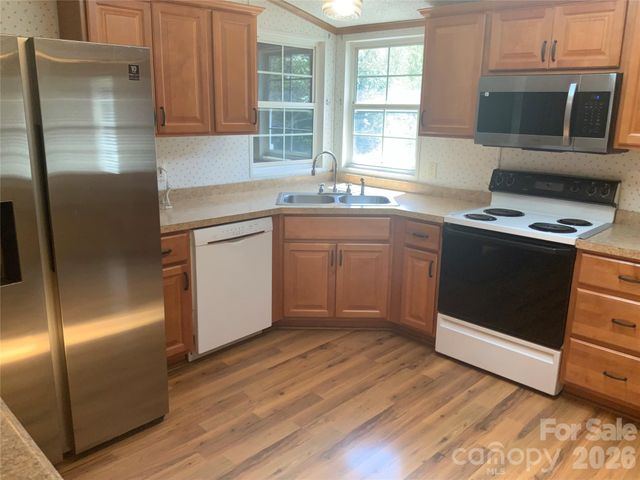 47 Eve Drive, Asheville, NC 28806