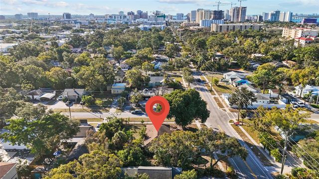 1504 COCOANUT AVENUE, Sarasota, FL 34236
